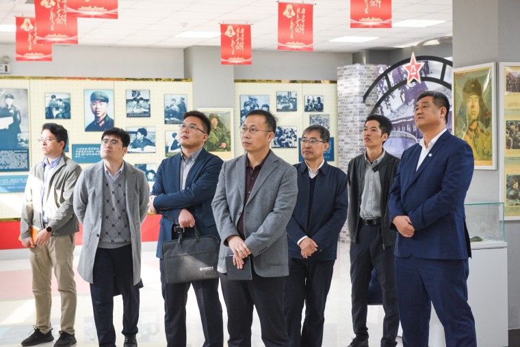 青岛理工大学环境与市政工程学院一行来我校调研交流